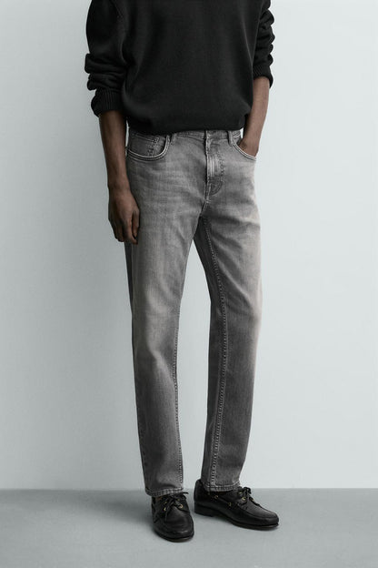 Basic Slim Fit Jeans
