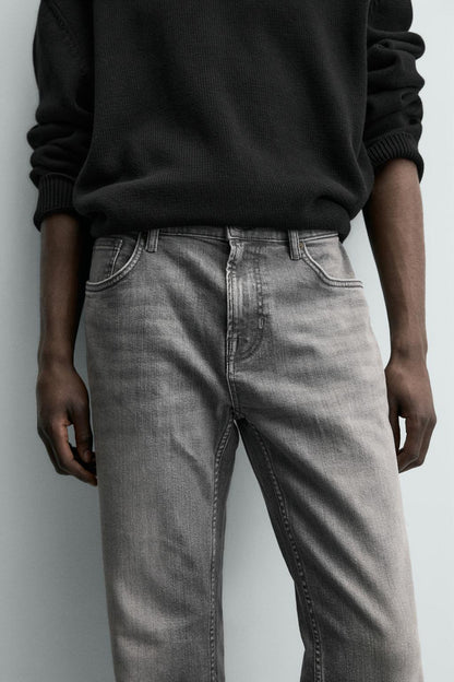 Basic Slim Fit Jeans