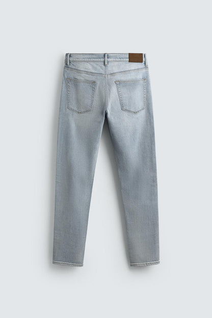 Basic Slim Fit Jeans