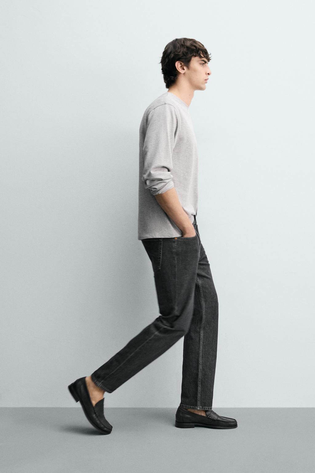 Lightweight Regular Fit Jeans