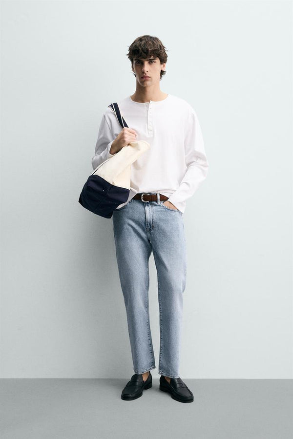 Lightweight Regular Fit Jeans