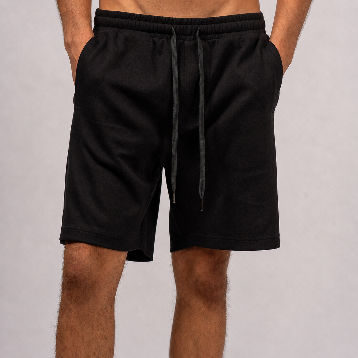 Interlock Short Jet Black